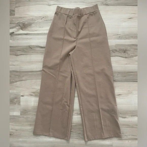 H&M Wide-Leg High-Rise Pants in Taupe - Picture 1 of 4